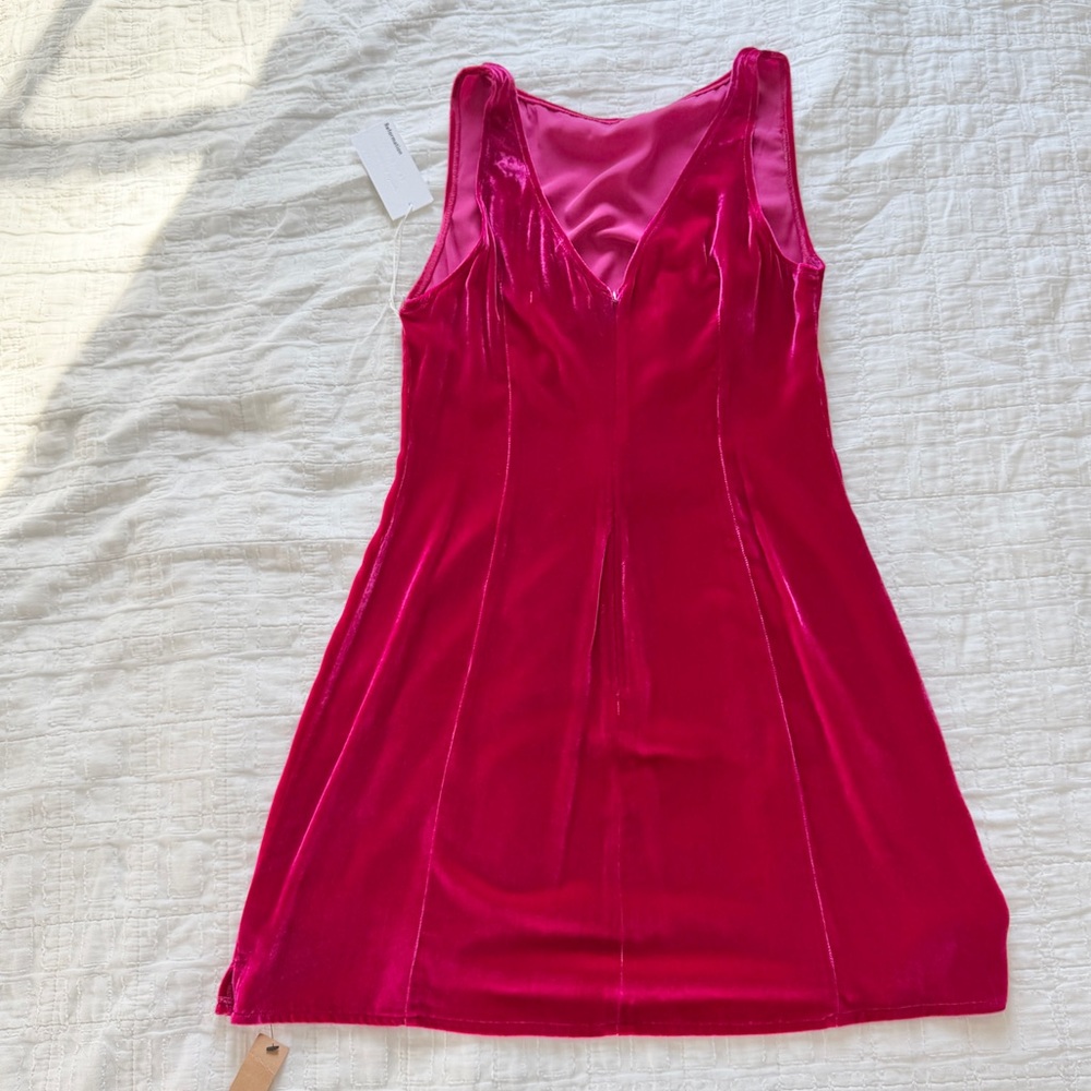 Reformation Brisbane Velvet Dress in Rhubarb Mini Cocktail Pink 6 NWT - Picture 3 of 12